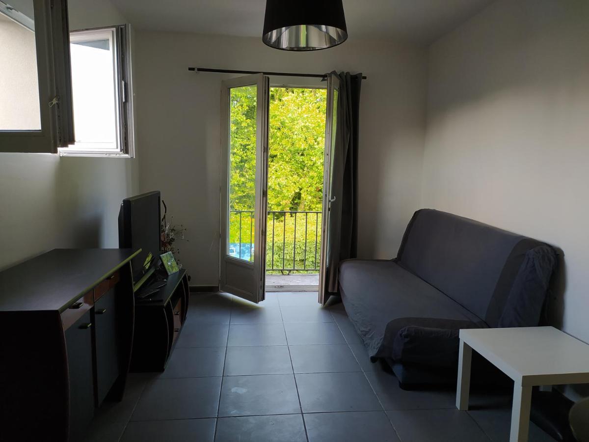 Studio face verdure Montreuil  Buitenkant foto